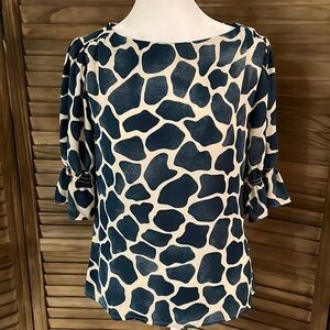 Ann‎ Taylor Petite blouse